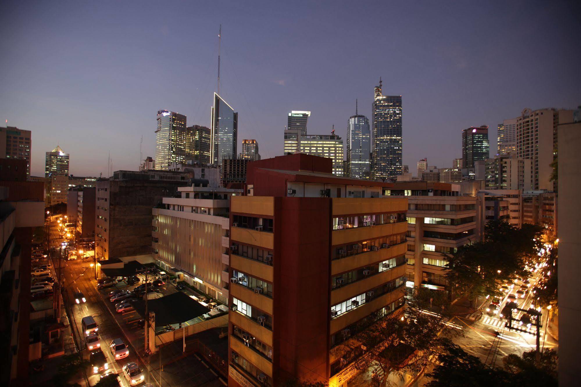 Amorsolo Mansion Hotel Makati City Exterior photo